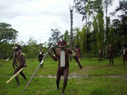 Warriors_Dance_Wamena_Papua_Indonesia