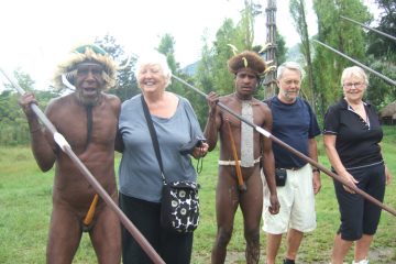 Anna_Olsson_Dancing_with_Dayak_Banuak_Central_Borneo