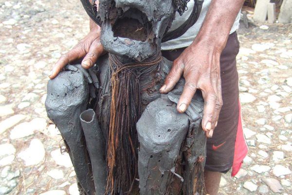 Mummy_Kurulu_Village_Wamena_Puncak_Jaya_Papua_Indonesia