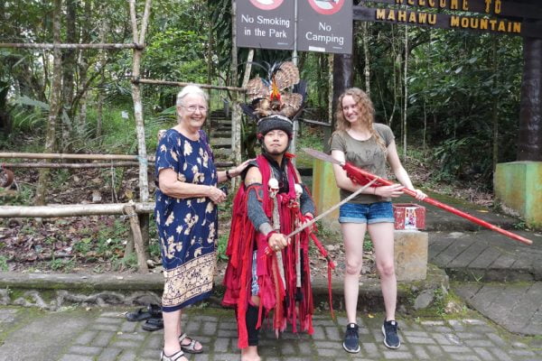 Cakalele_Dance_Mahawu_Tomohon_North_Sulawesi