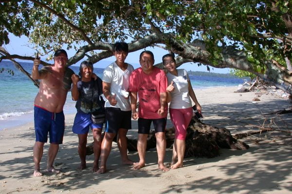 Sightseeing_Siladen_Island_Bunaken_Marine_Park_North_Sulawesi_Indonesia