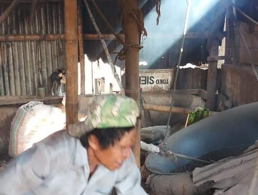 Roasted_Peanut_Home_Industry_Kawangkoan_Minahasa_North_Sulawesi