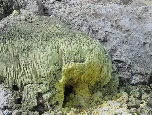 Crystal_Sulphure_Leilem_Hot_Spring_Minahasa_Land_North_Sulawesi