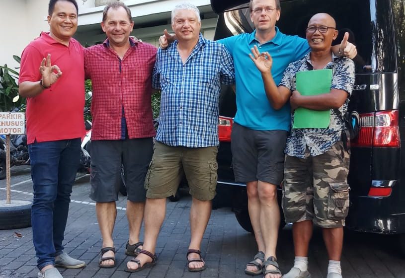 Happy_Peolpe_Indonesia_Germany_Minahasa_Hotel_Manado
