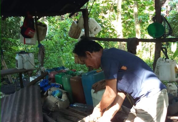 Local_Whisky_Processing_Batuputih_Village_Bitung_North_Sulawesi